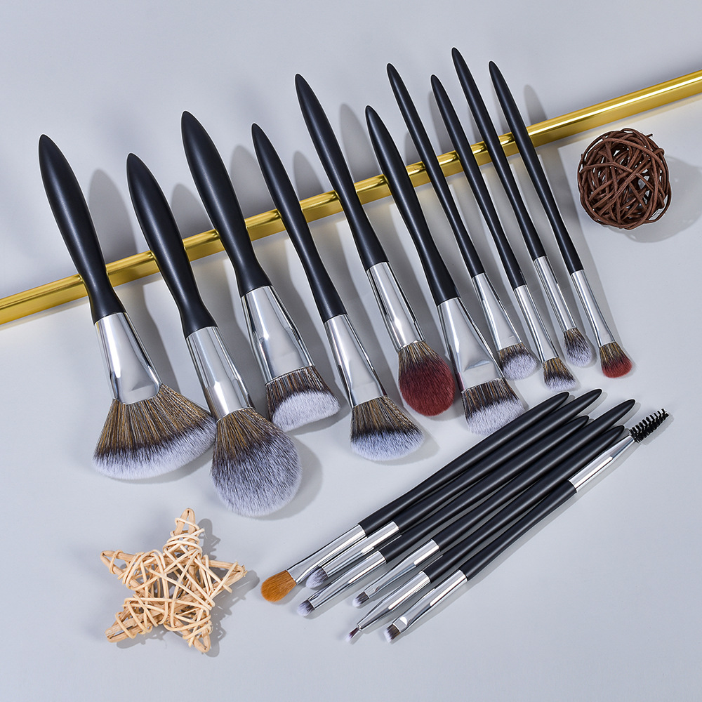 16-Piece Pro Brush Set